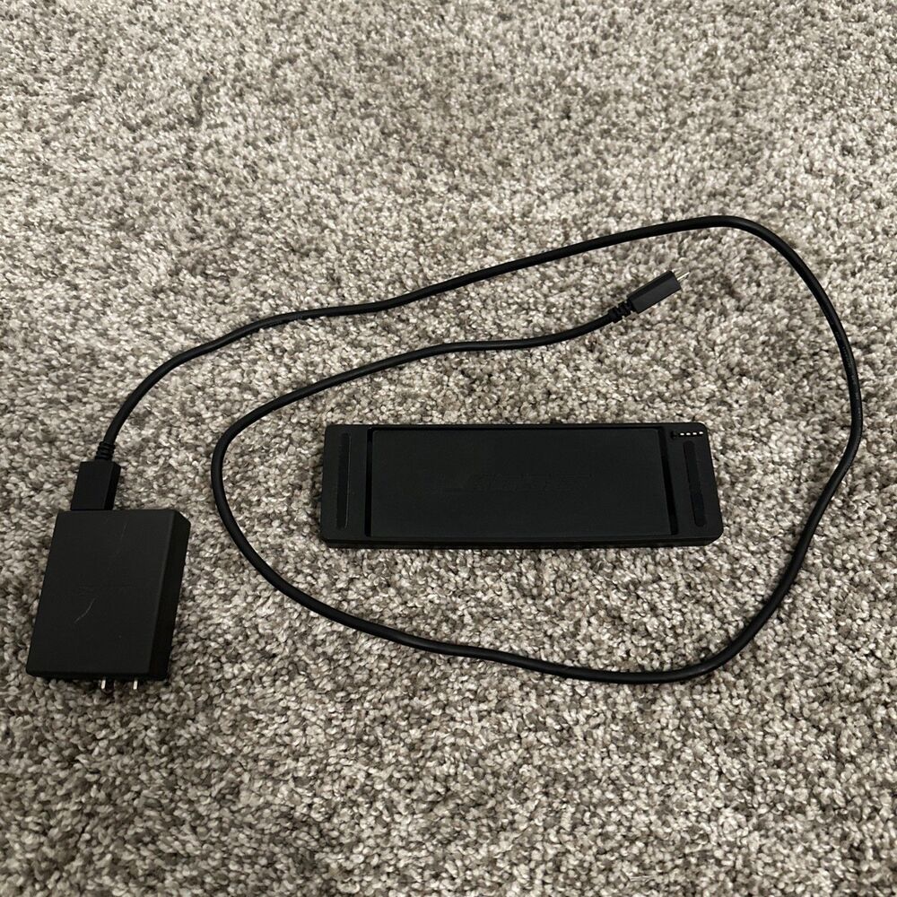 Bose SoundLink Mini II Charging Cradle 416912 & Power Adapter